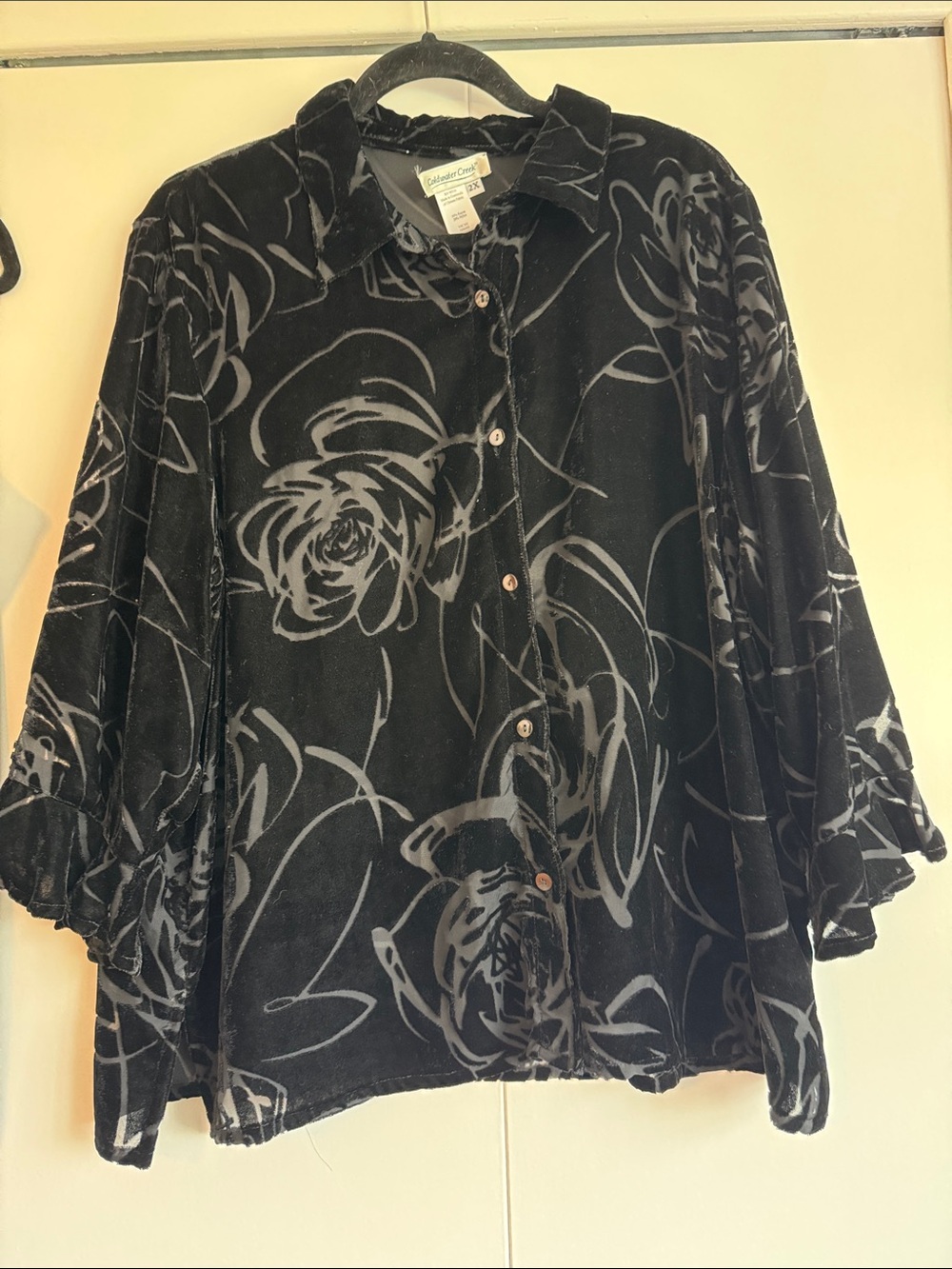 Coldwater Creek Black Velvet Floral Button-Up Top/Jacket